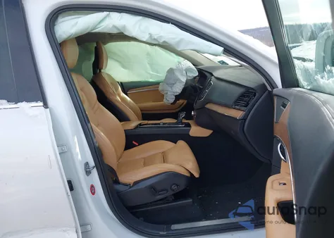 2016 Volvo Xc90 T6 Inscription из США, поврежденный, VIN YV4A22PL5G1015489